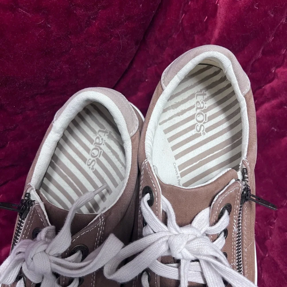 TAOS Casual Women's Sneakers in Golden Tan - Picture 2 of 5